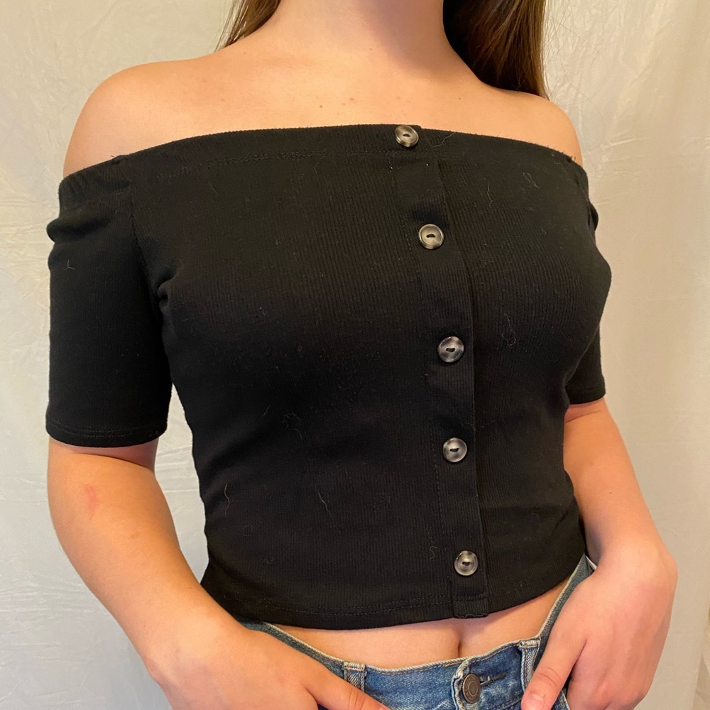 cropped top